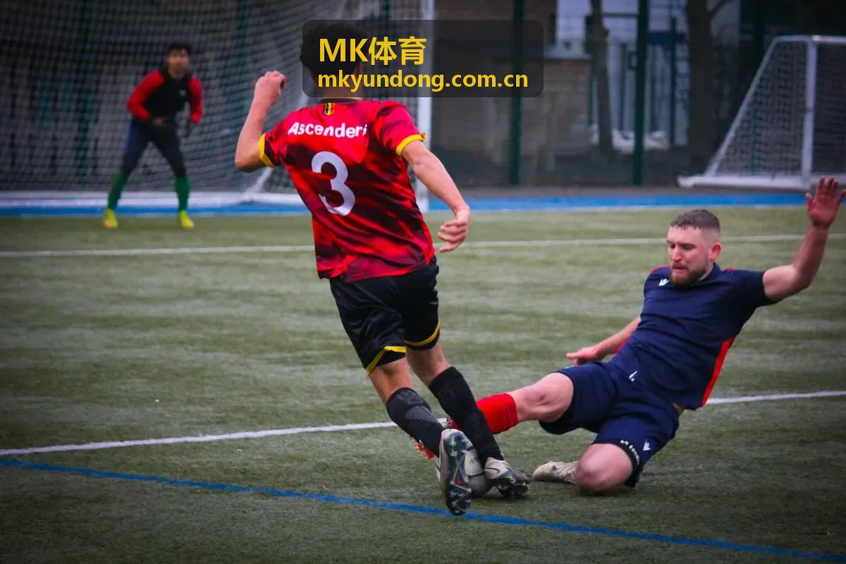 MK体育发布全新碳纤维跑鞋系列